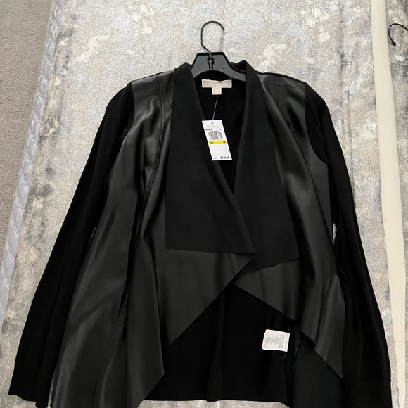 Jacket - Picture 1 of 2